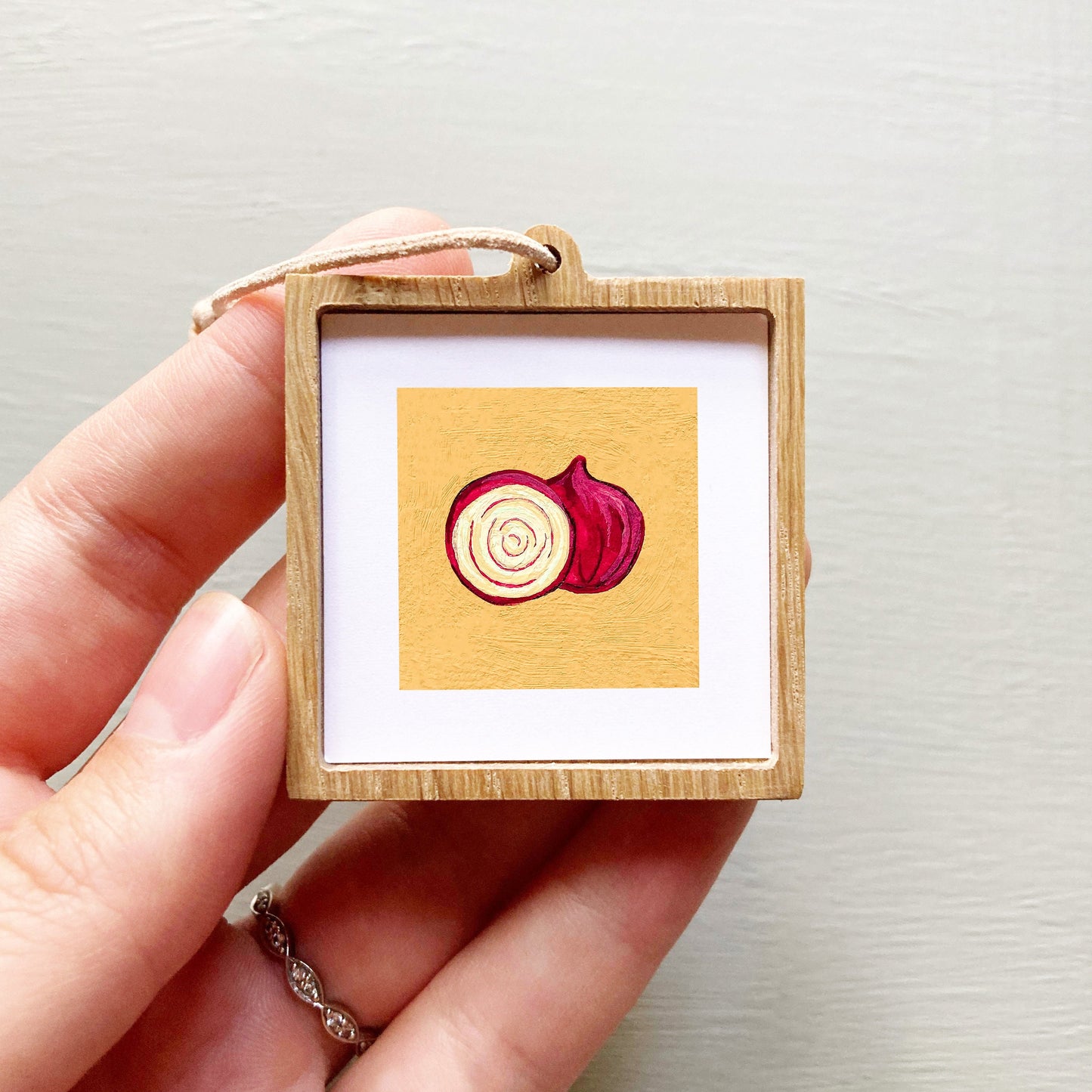 Mini 1" Onion Gouache Art Print
